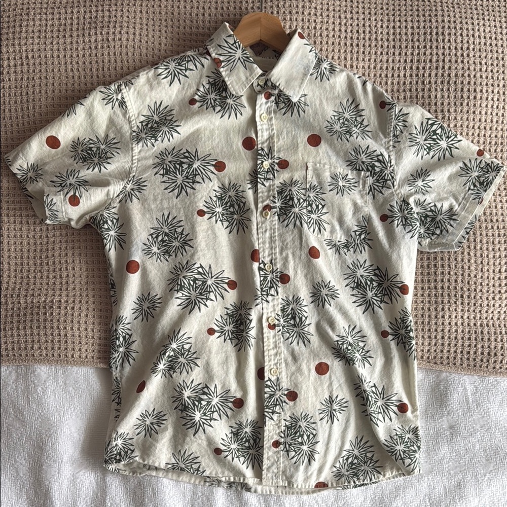The Short Sleeve California in Palms - L 42